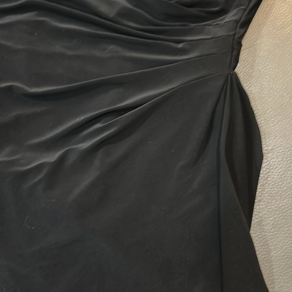Ralph Lauren Black and White Asymmetrical Sheath Cocktail Dress. Size 8. EUC - Picture 7 of 7